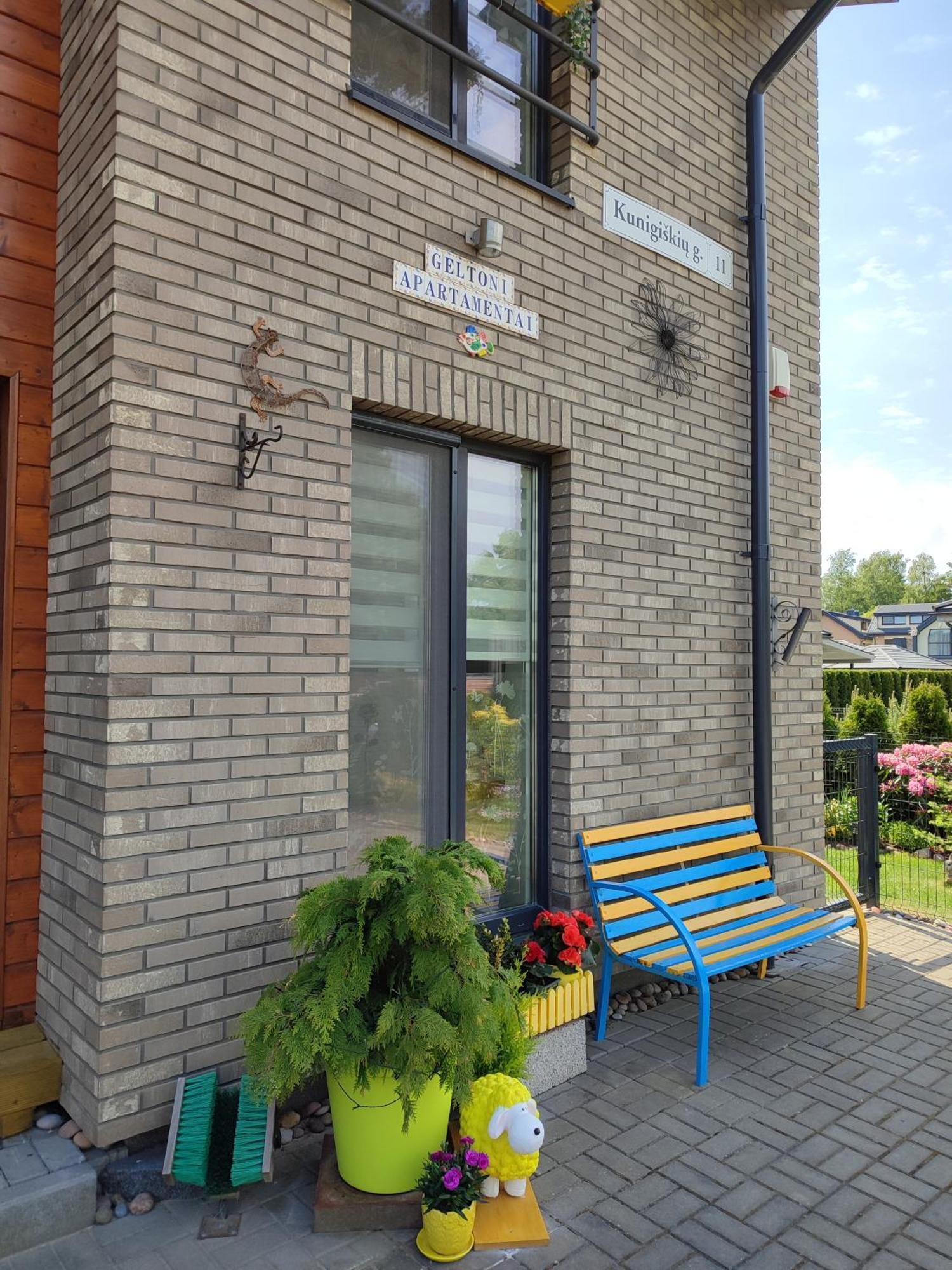 פלאנגה Geltoni Apartamentai מראה חיצוני תמונה