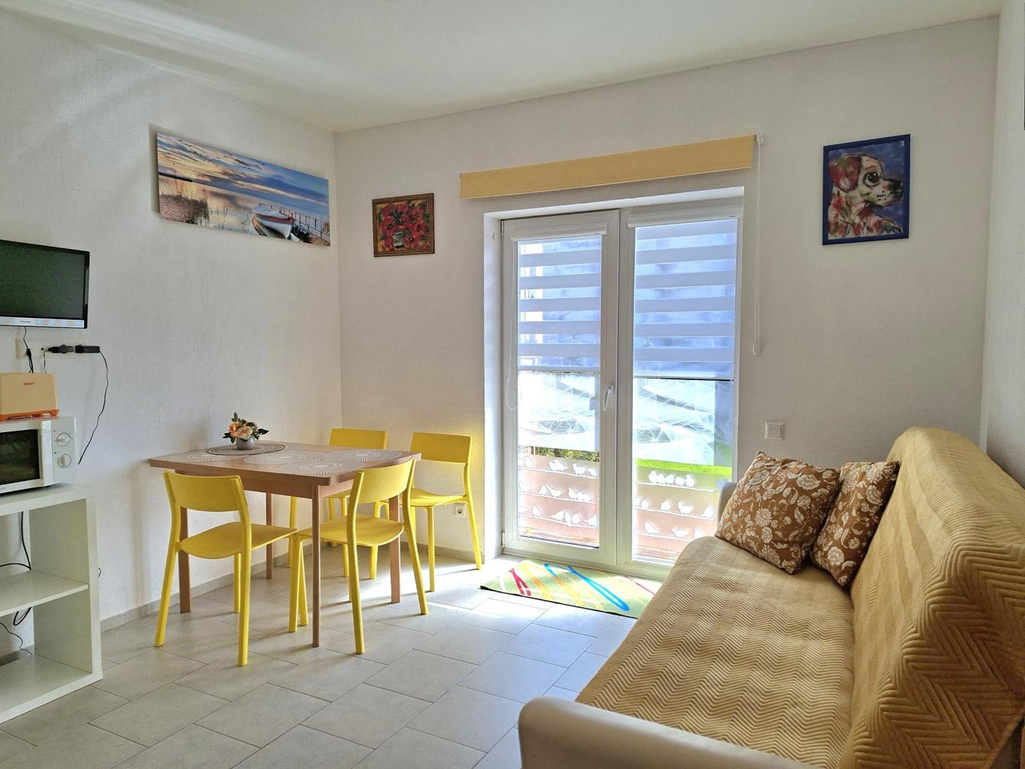 פלאנגה Geltoni Apartamentai מראה חיצוני תמונה